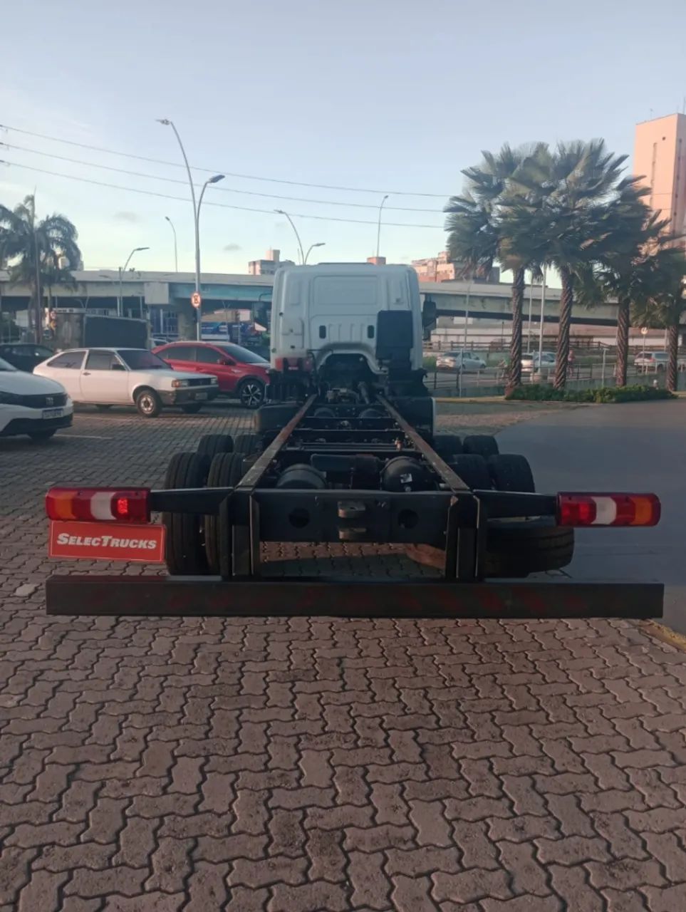 Mercedes-Benz - Accelo 1316 6x2 2021/21 - Foto 5