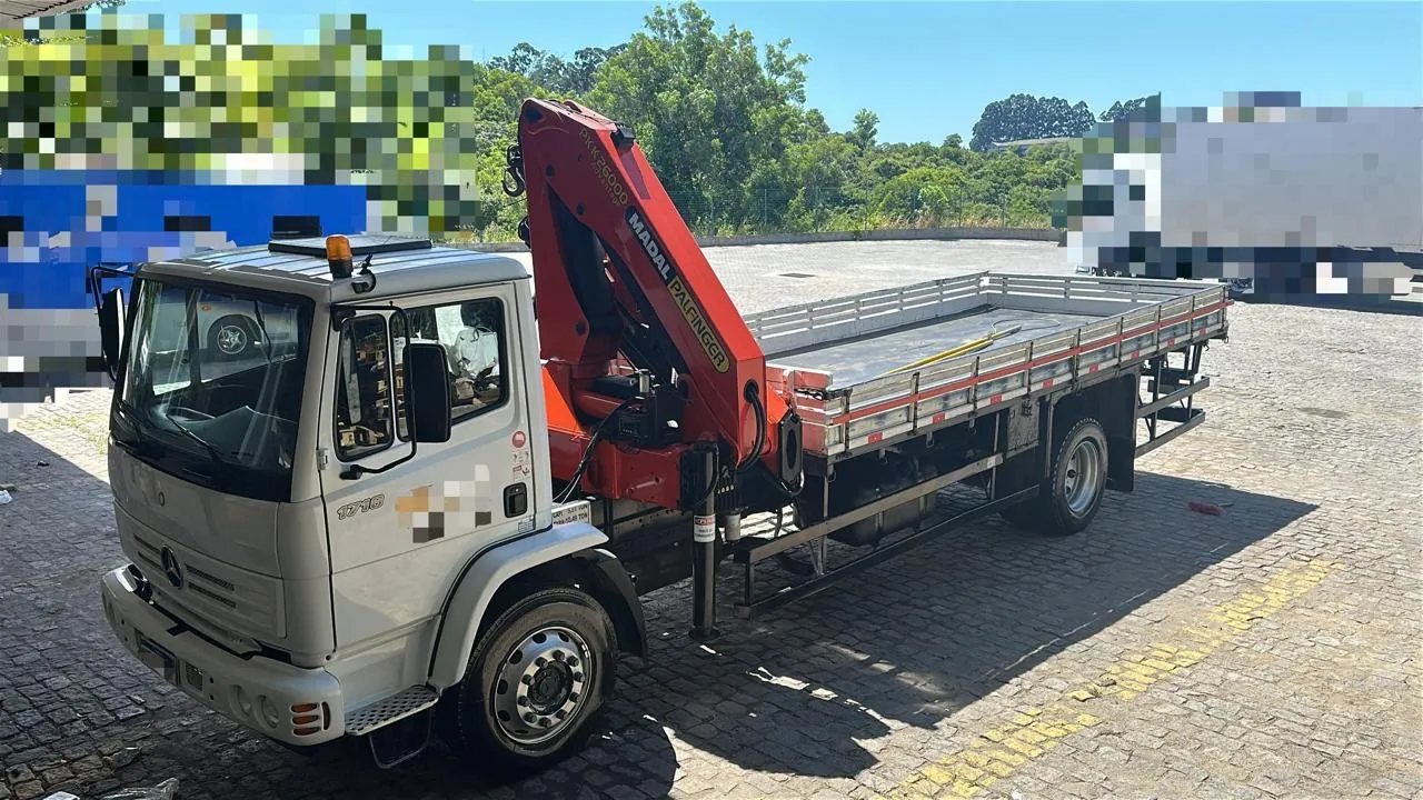 CAMINHÃO MUNCK PKK26000