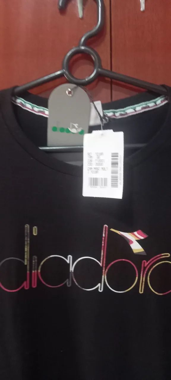 Camiseta Diadora tamanho GG - Foto 2