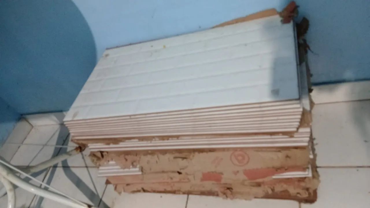 Revestimento Cerâmico Branco - Novo