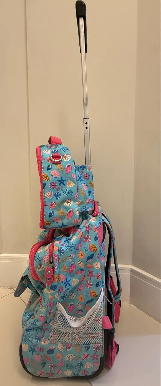 Mochila escolar rodinha Kipling original com lancheira  - Foto 4