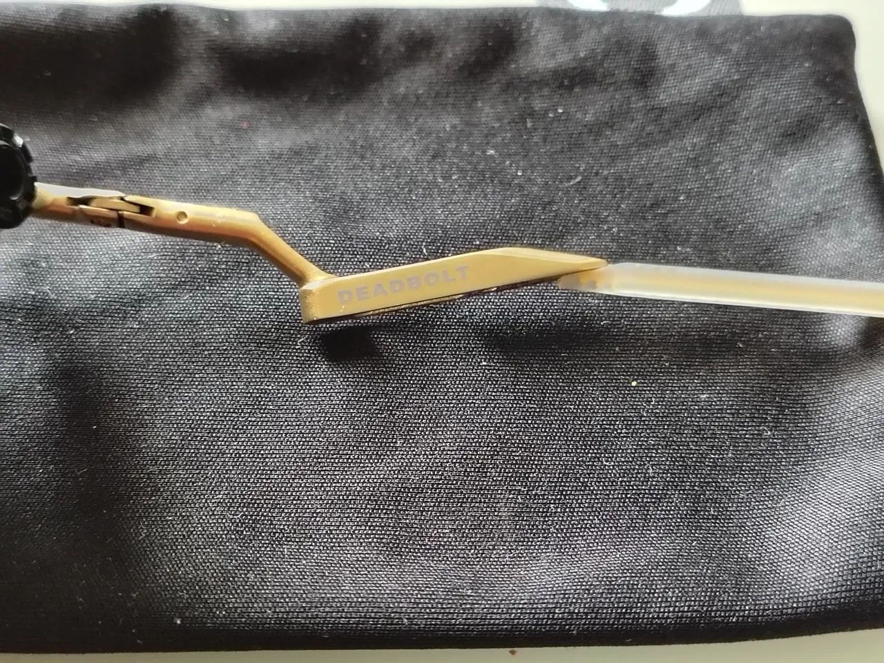 ARMAÇÃO ÓCULOS OAKLEY DEADBOLT  DOURADA - Foto 6