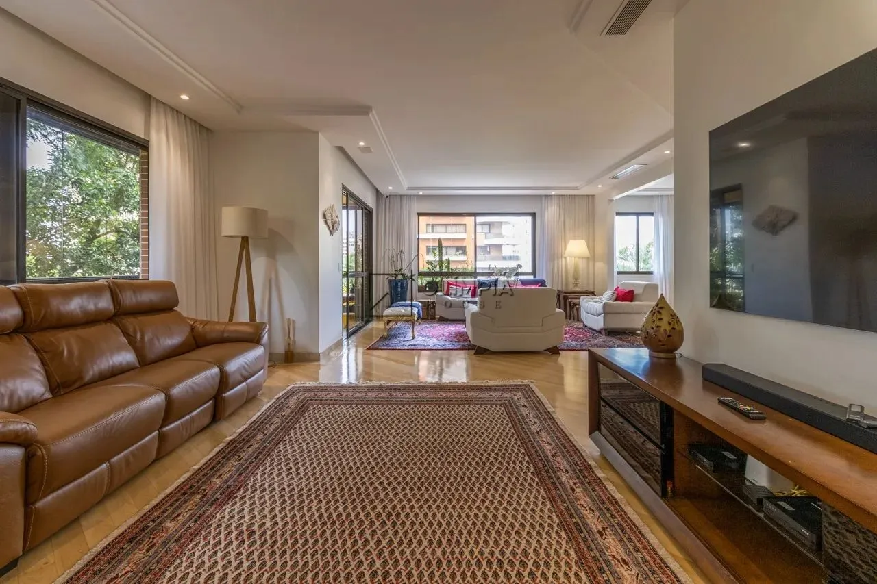Locação Apartamento 4 Dormitórios - 275 m² Campo Belo