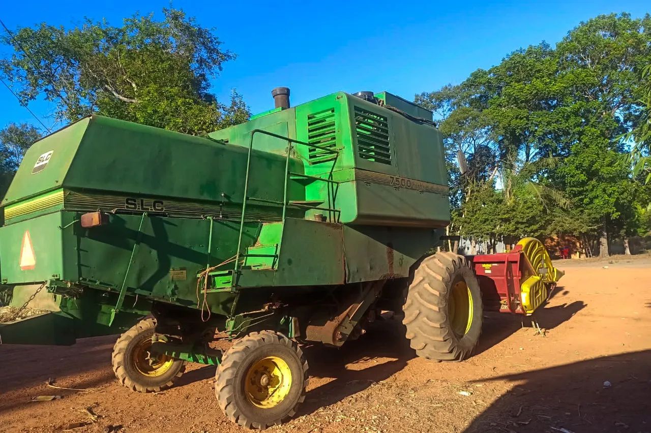 Colheitadeira SLC 7500 - Foto 3