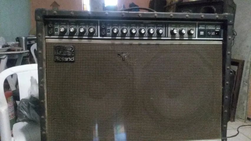 Amplificador prá guitarra e teclado 