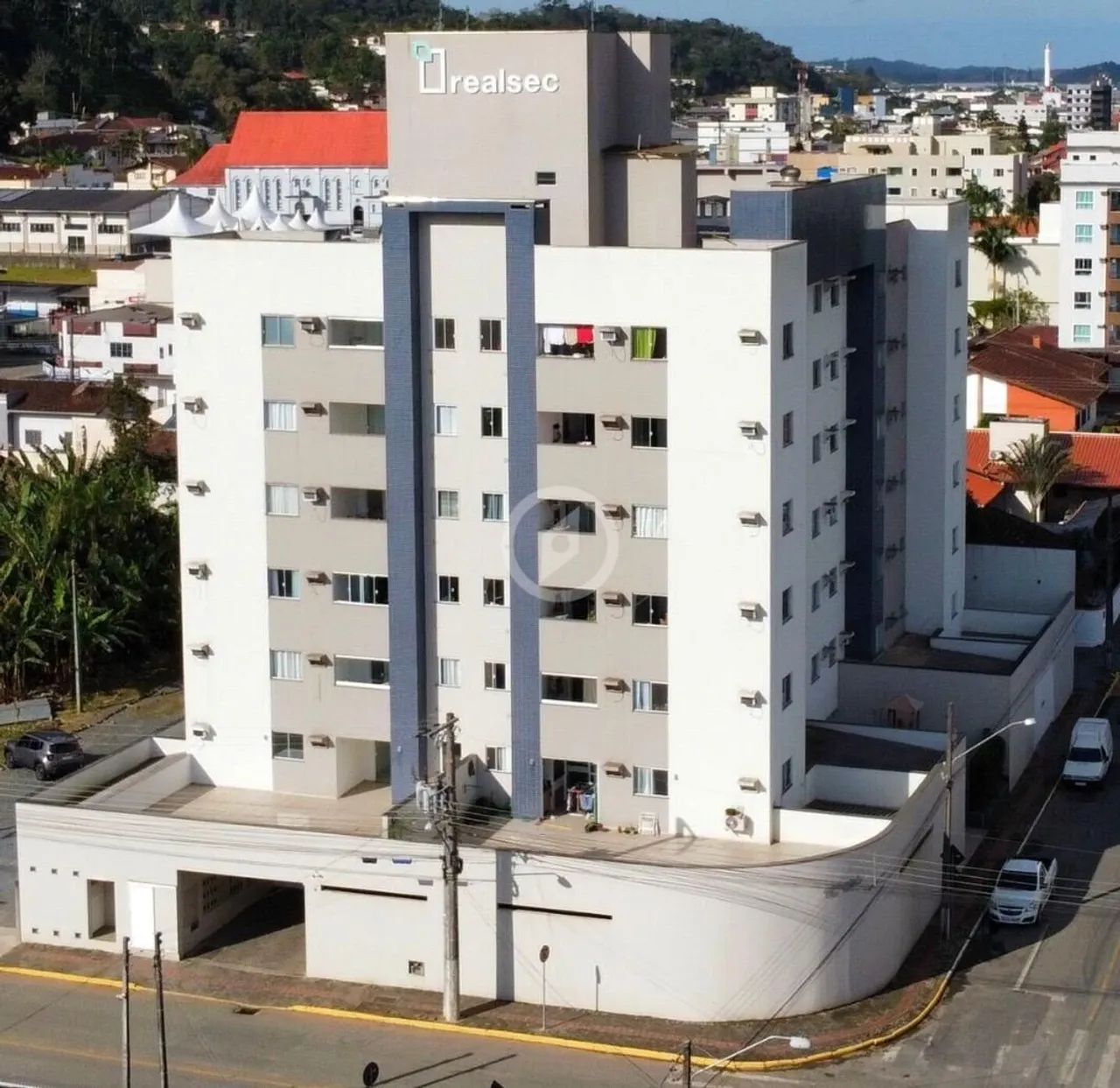 Apartamento Semi Mobiliado