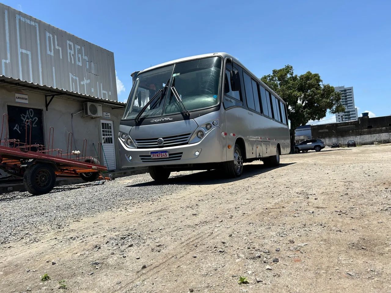 Micro ônibus rodoviário com 29 lugares e banheiro.  - Foto 5
