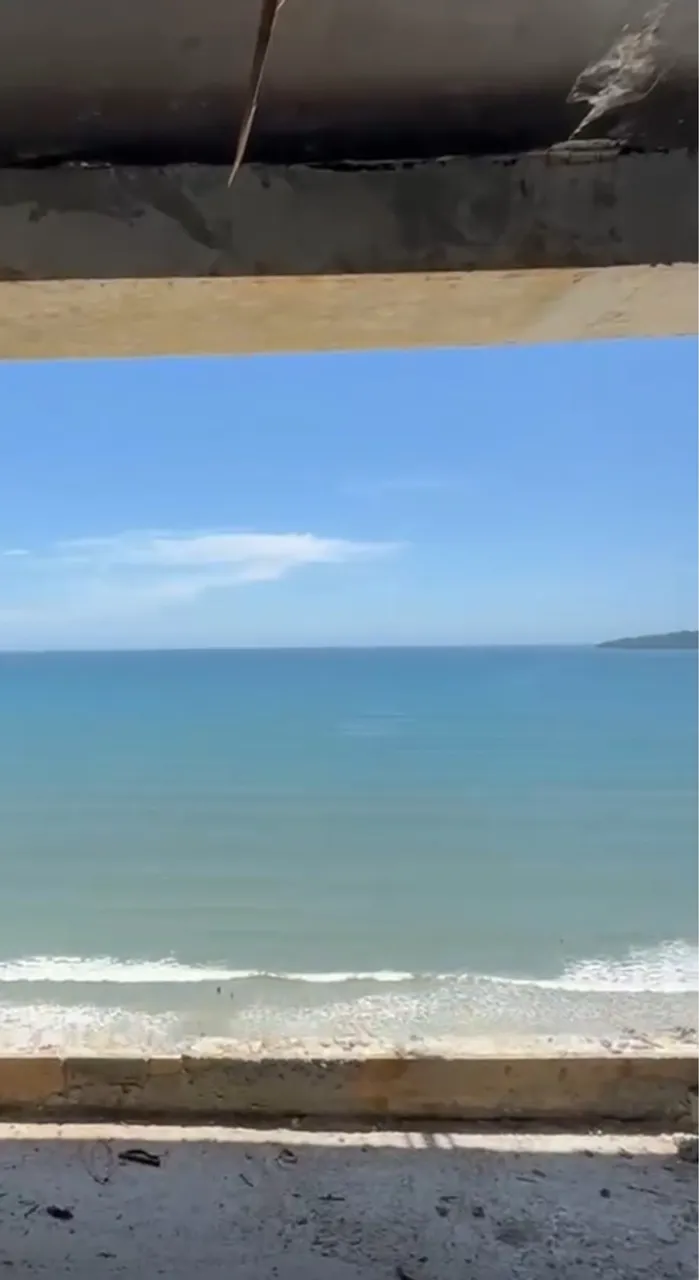 Apartamento frente mar, cobertura novo na praia, 800m Hard Hock cafe!