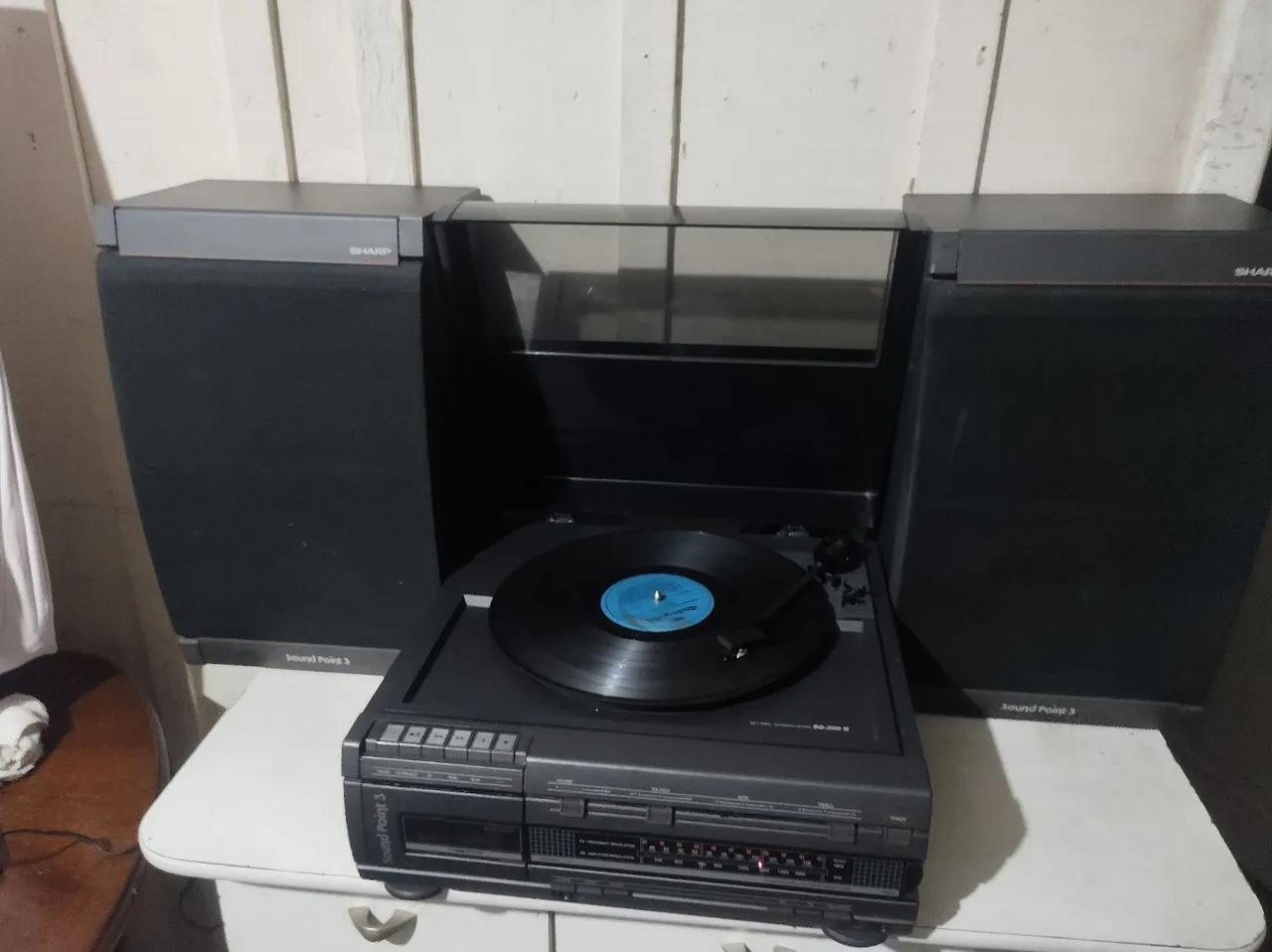 Toca disco Sharp 