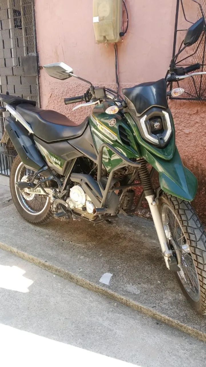 MOTO CROSSER 