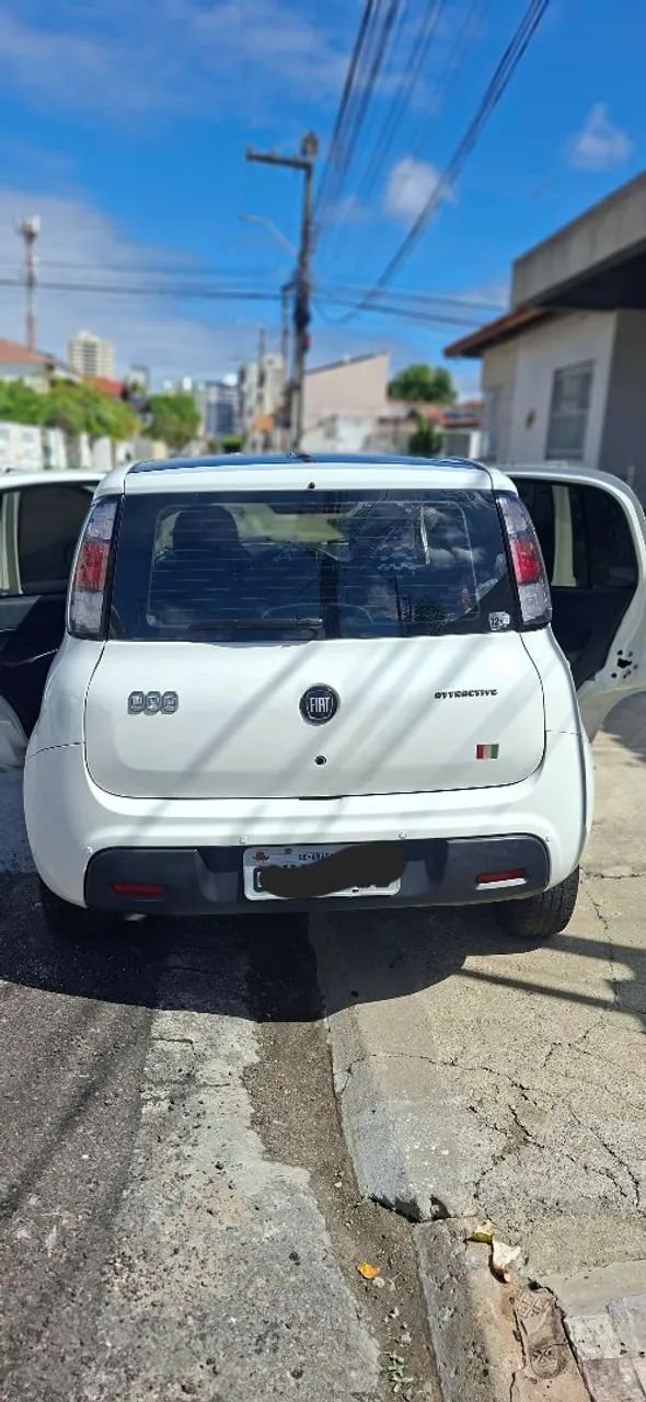 Fiat Uno Attractive 1.0 EVO Fire Flex 8V 5P 2015 - Foto 2