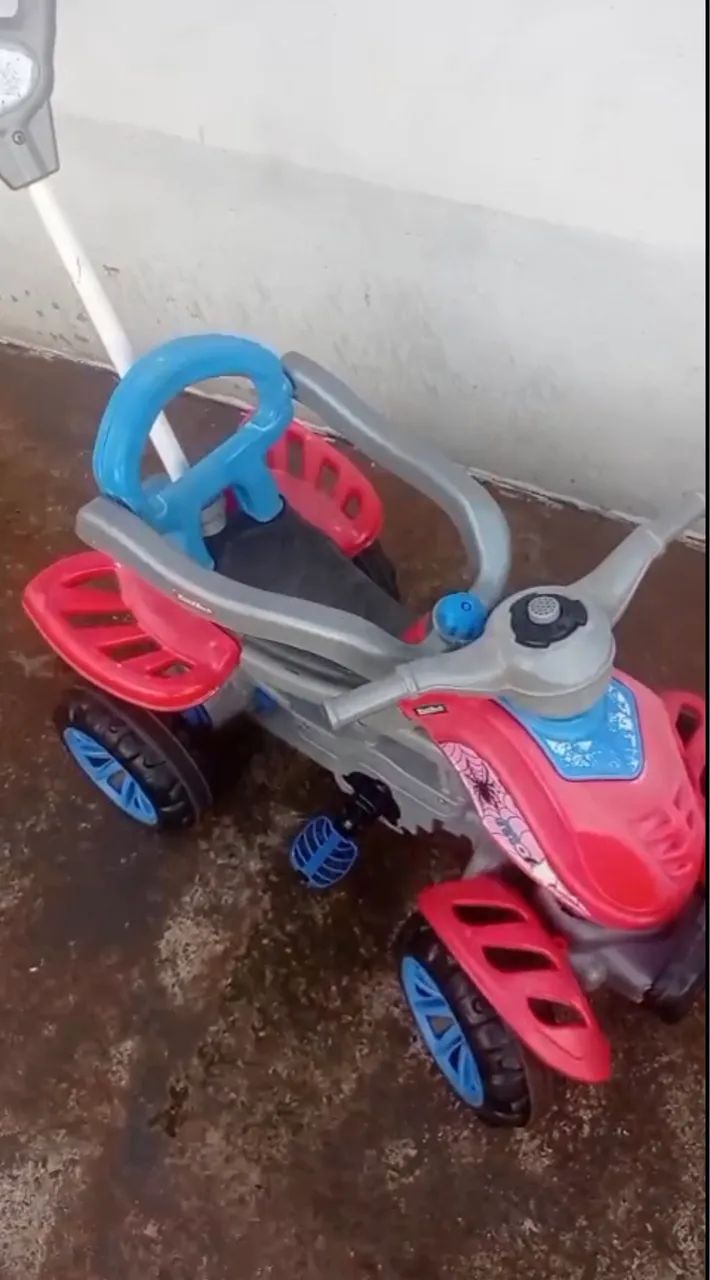 Quadriciclo Infantil usado65579504387587121