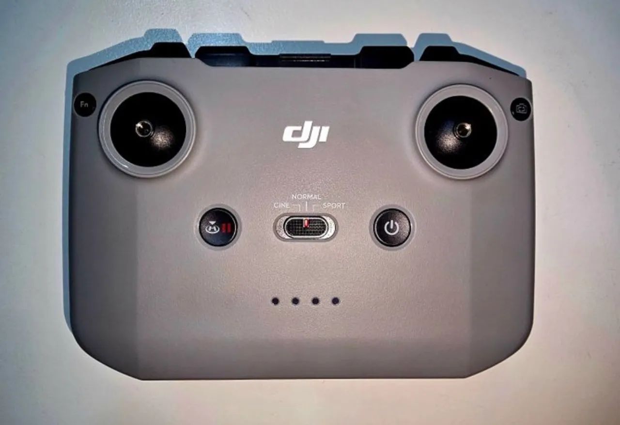 DJI Mini 2 Fly More Combo - Foto 2