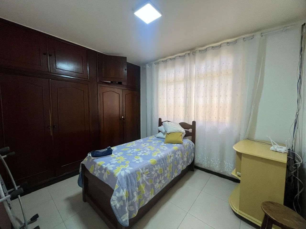 Alugo casa em Itaúna com ótima localização! - Foto 5