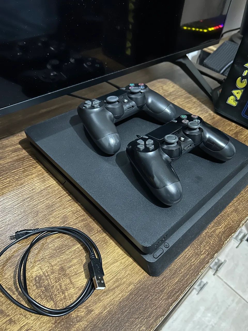 PS4 - PlayStation 4 Slim D.e.s.b.l.o.q.u.e.a.d.o - Foto 2
