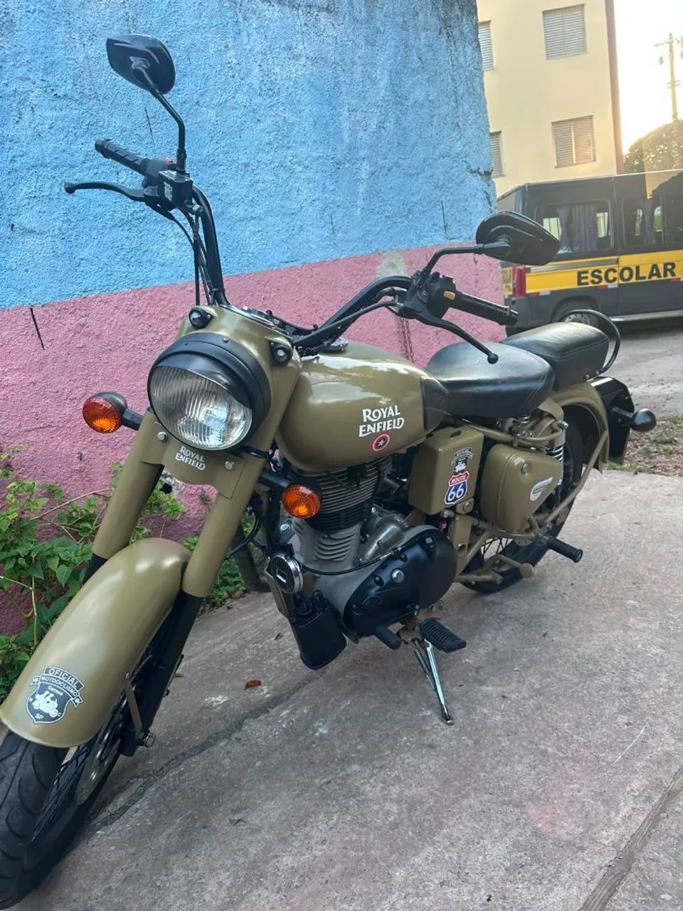 ROYAL ENFIELD CLASSIC 500 - Foto 4