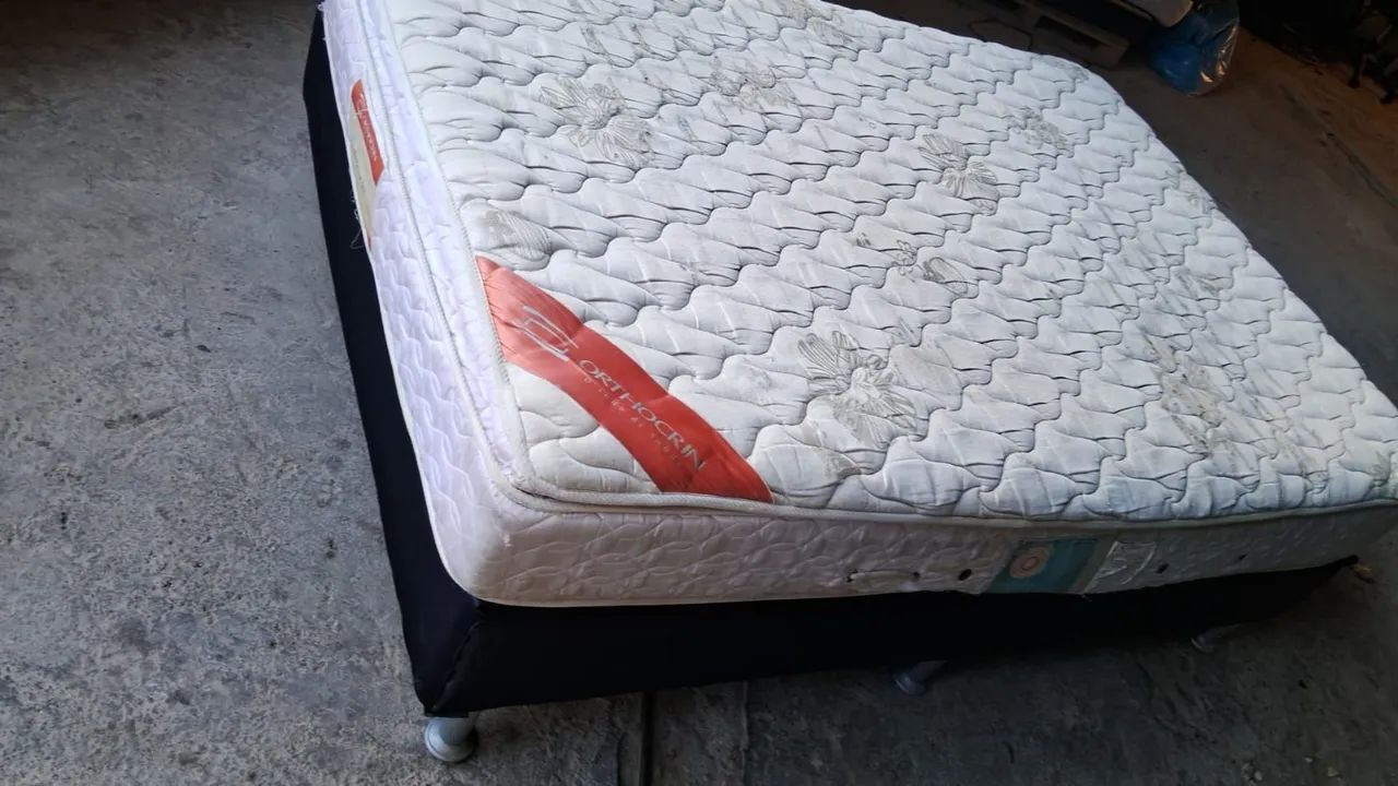 Cama com colchão  - Foto 2