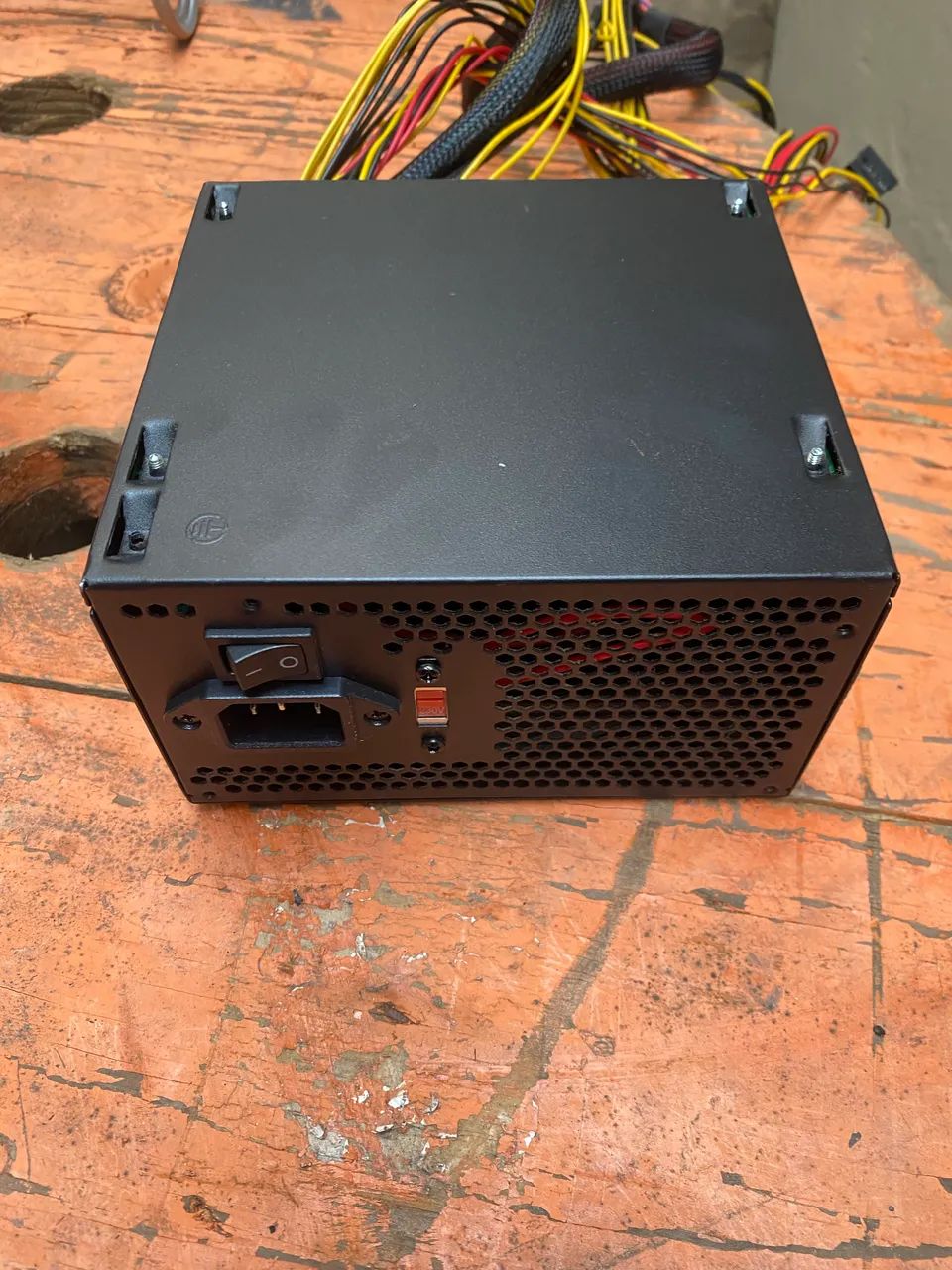 Fonte gamer 550w nova 