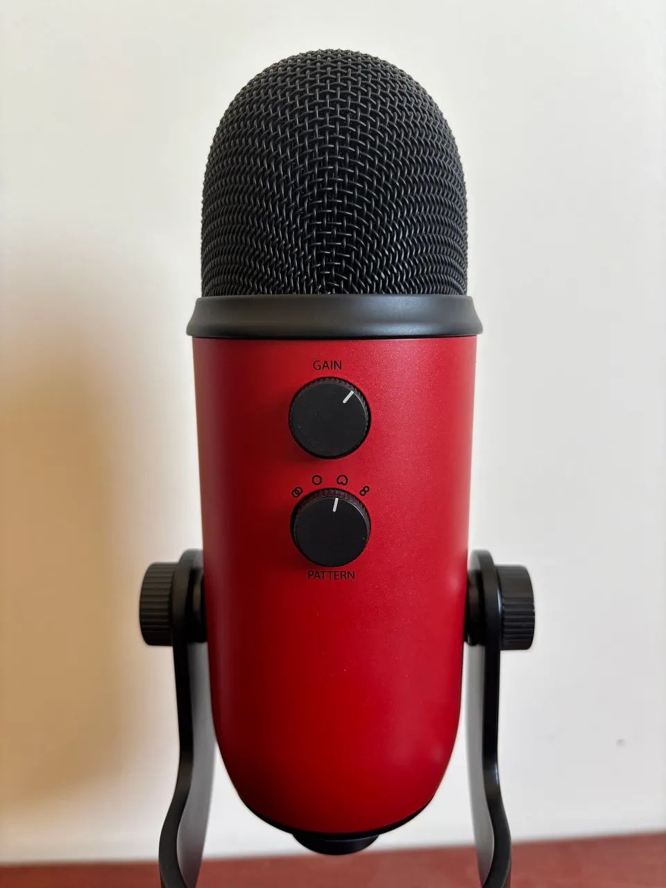 Microfone Blue Yeti USB Red Onyx - Excelente estado - Foto 3