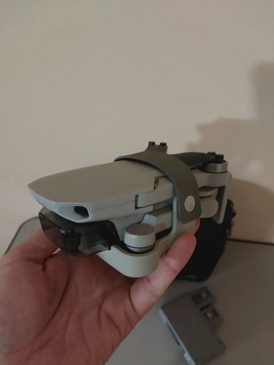 Drone Dji Mini 2 - Fly More Combo - Foto 3