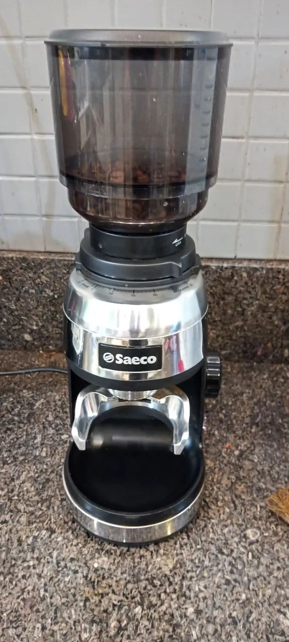 MOEDOR DE CAFÉ PROFISSIONAL. SAECO.
