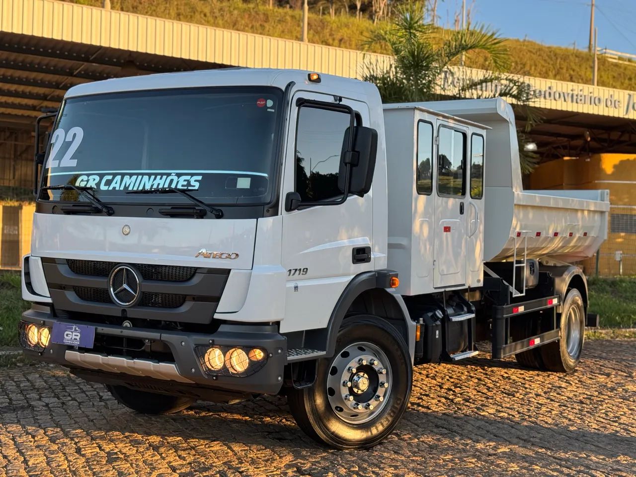 CAMINHÃO MB 1719 ATEGO COM MÓDOLO E CAÇAMBA ENTRA!!!