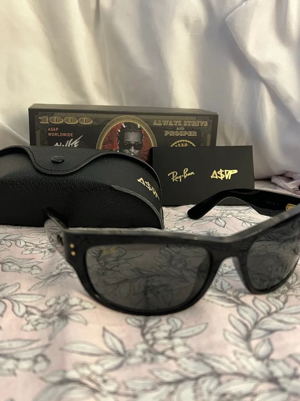 ÓCULOS RAY BAN MEGA BALORAMA BLACKED OUT COLLECTION - Foto 2