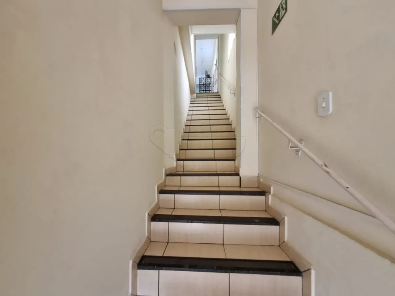 Sala comercial com 75m² de área útil no Jardim Canaã. - Foto 2