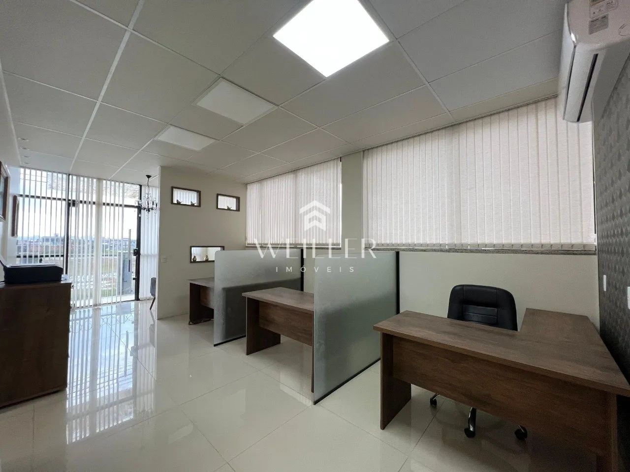 Sala comercial mobiliada para locação no bairro Santa Regina - Foto 2
