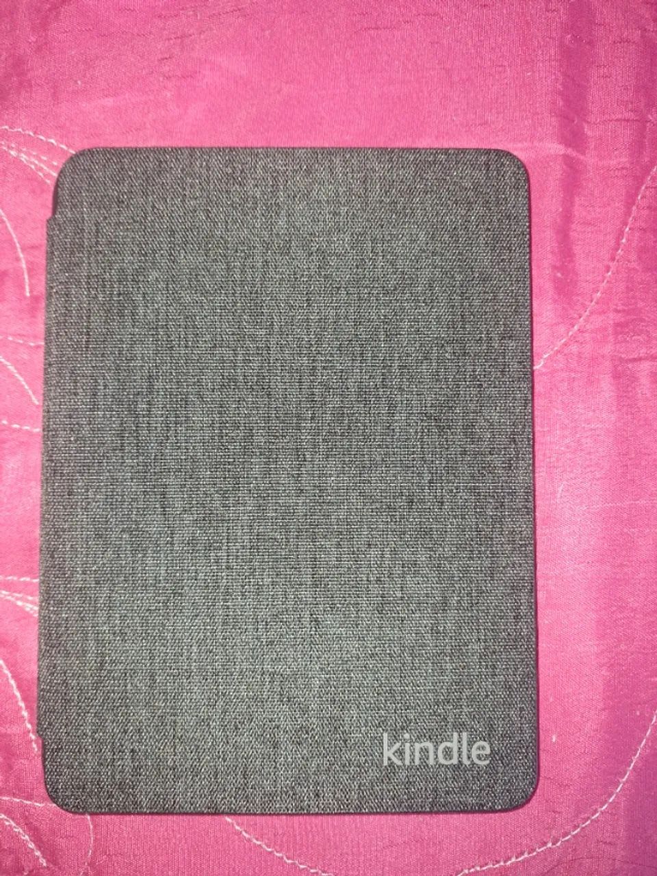 Kindle paperwhite signature  32gb + capa Kindle de tecido com verso transparente  - Foto 4
