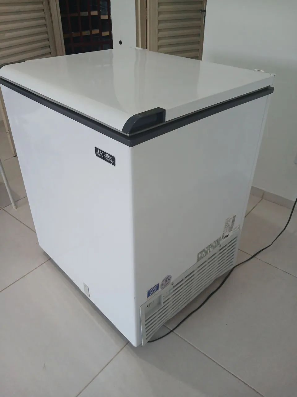 Frezer Esmaltec - Foto 2