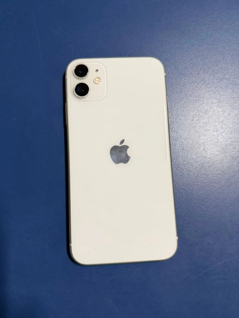 Iphone 11 64 GB - Foto 2
