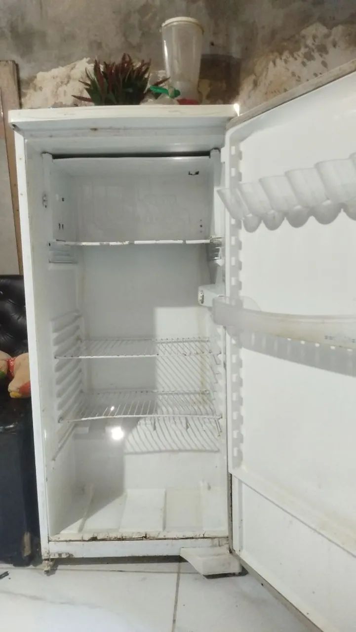 Geladeira Dako - Foto 2