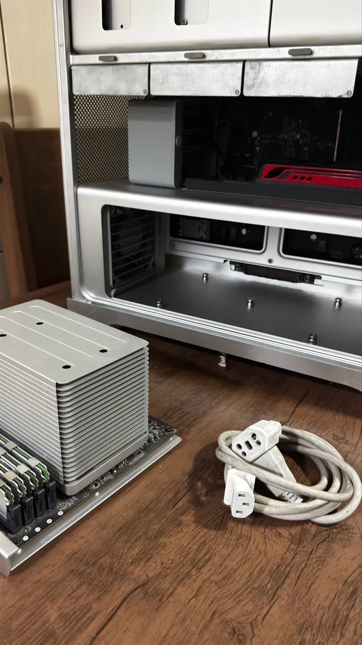 Mac Pro 12- 2x Intel Core Xeon 3,46GHz | 64GB RAM | 8 Slots DDR3 ECC - Foto 5