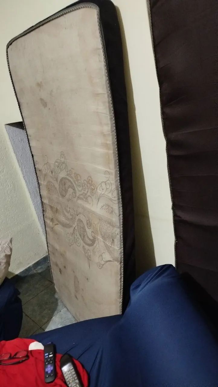 2 Colchões de solteiro 