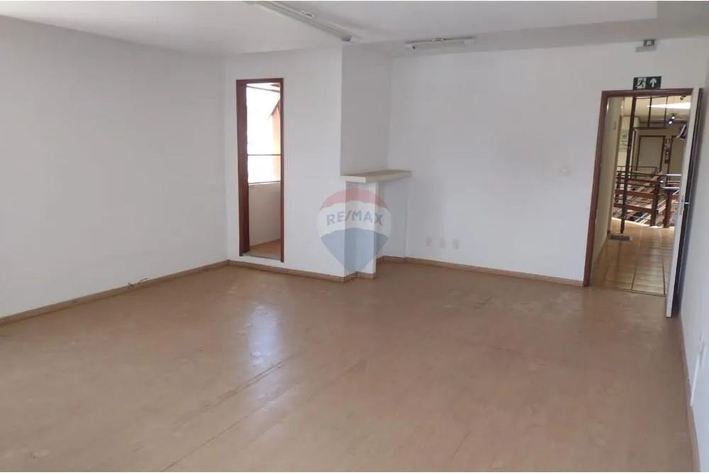 Sala comercial - Centro de Lavras - Locação - Edifício Rodartino Rodarte - Preço Reduzido  - Foto 3