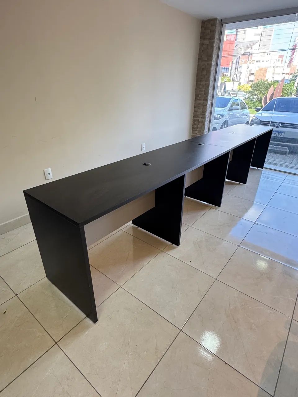 Mesa de MDF para atendimentos com 4 metros - Foto 3