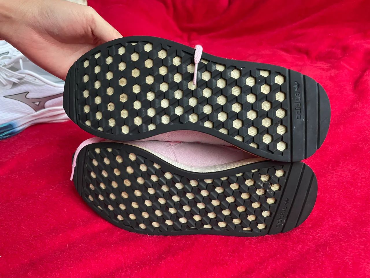 Tênis Adidas  - Foto 4