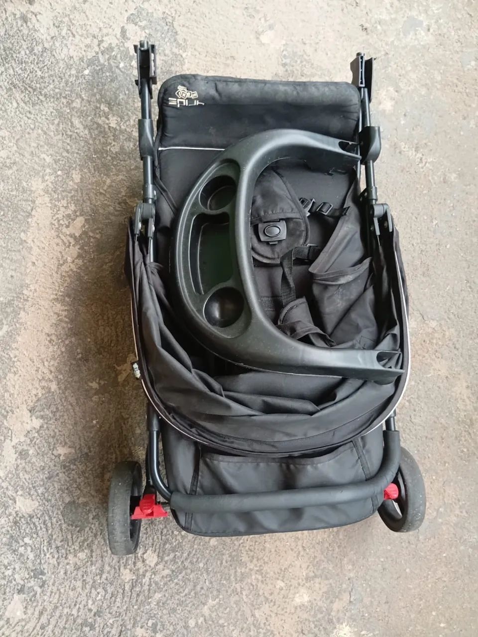 Carrinho unissex preto para bebê MaxiBaby - Foto 2
