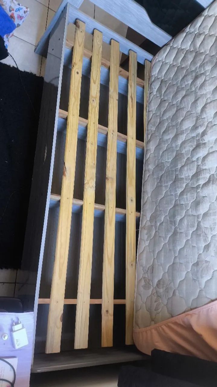 Cama de solteiro com baú  - Foto 4