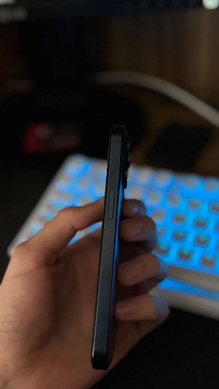 iPhone 15 Pro - Foto 5