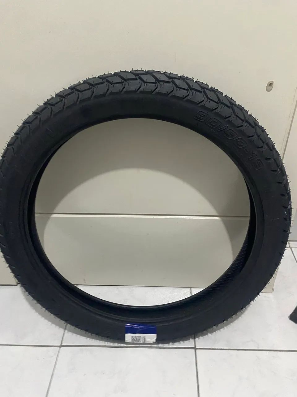 Pneu technic 90/90/19 