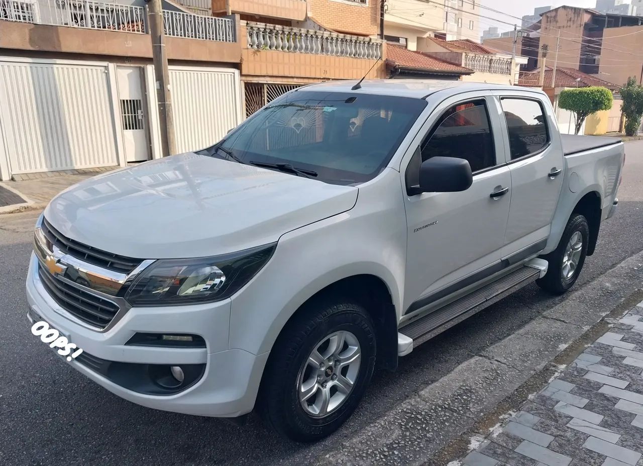 Chevrolet S10 Pick-up Advantage 2.5 Flex 4X2 CD 2017 - Foto 3
