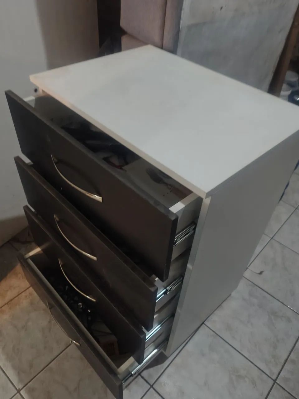 Cômoda nova 