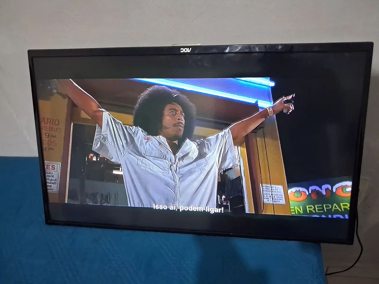 Smartv AOC 32"