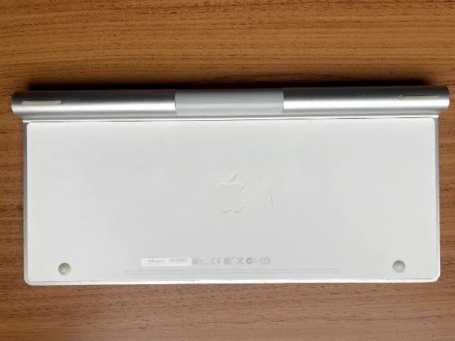 Teclado Apple Wireless A1314 Original - Bluetooth - Funcionando - Foto 2