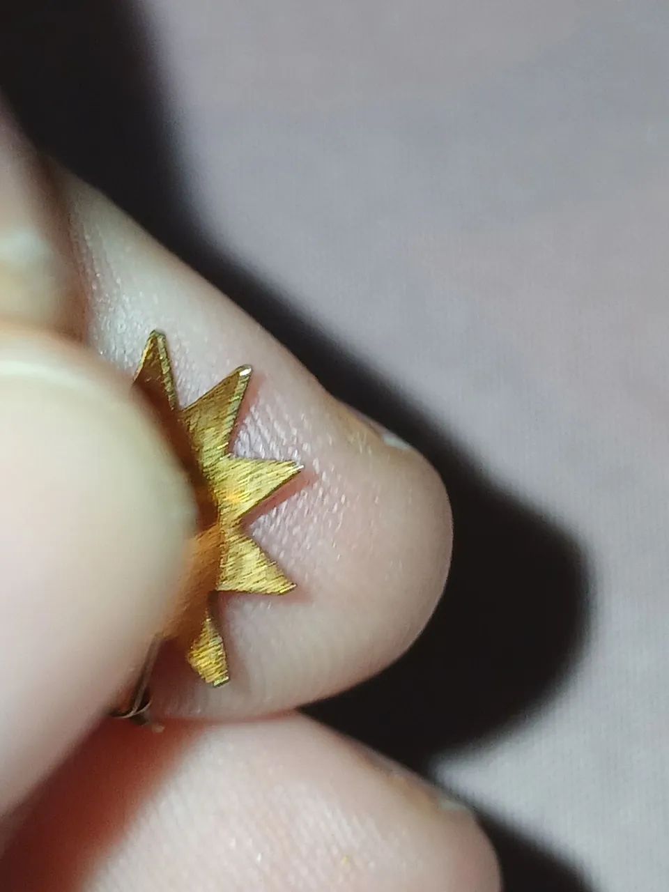 PAR DE BRINCOS SOL 18K OURO - Foto 3