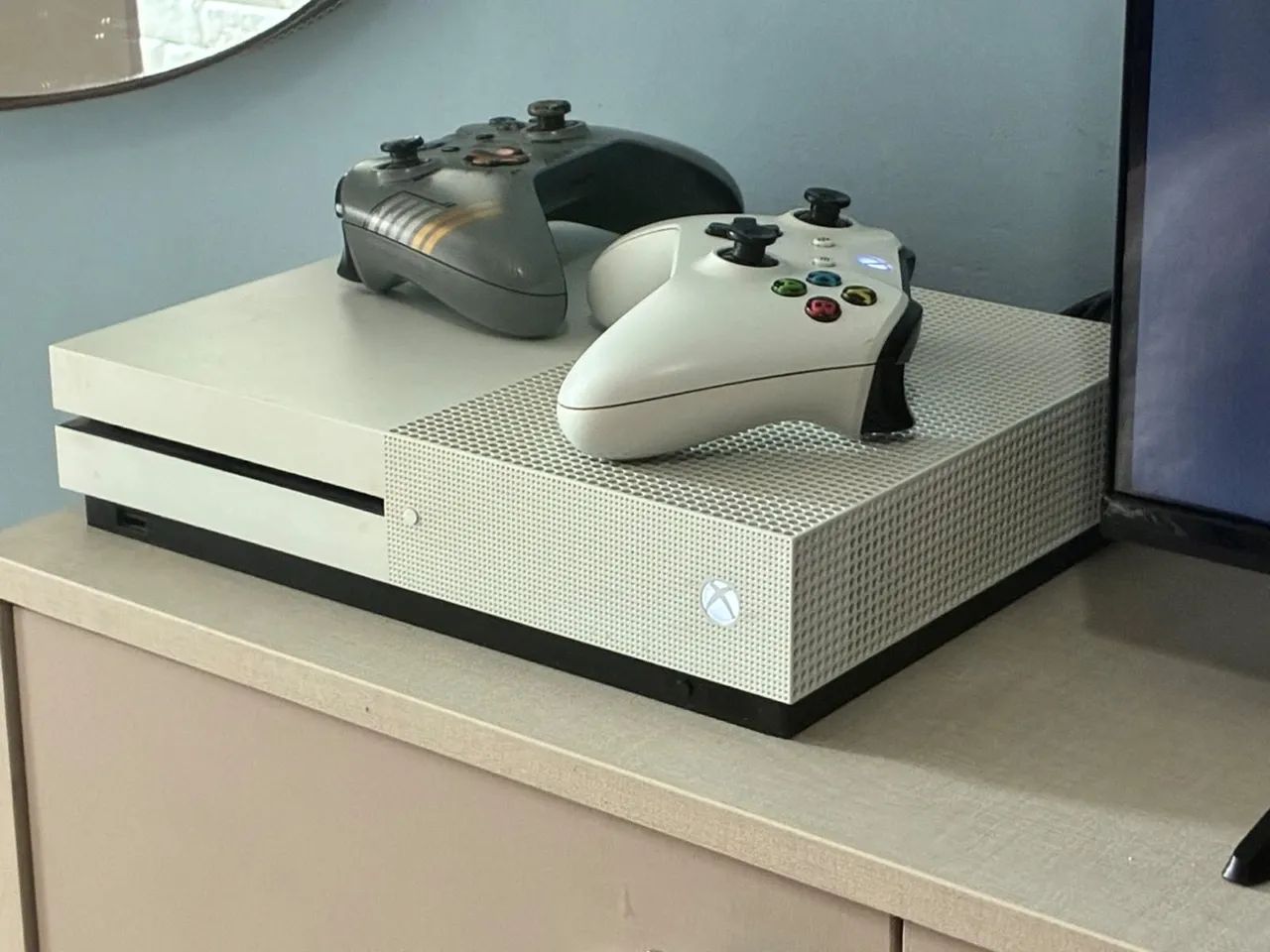 VENDO XBOX ONE S