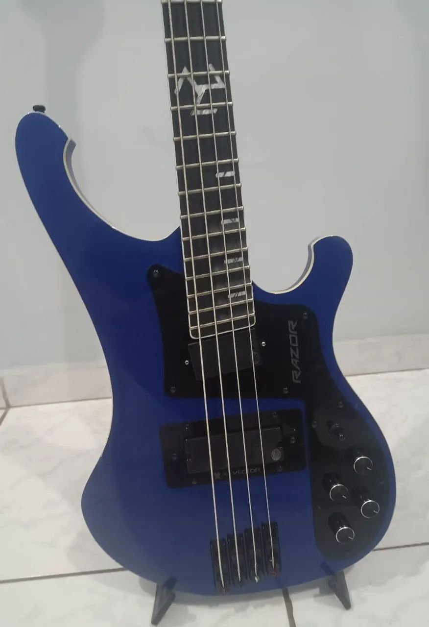 Baixo X-Vector - Razor (Rickenbacker) - Foto 2