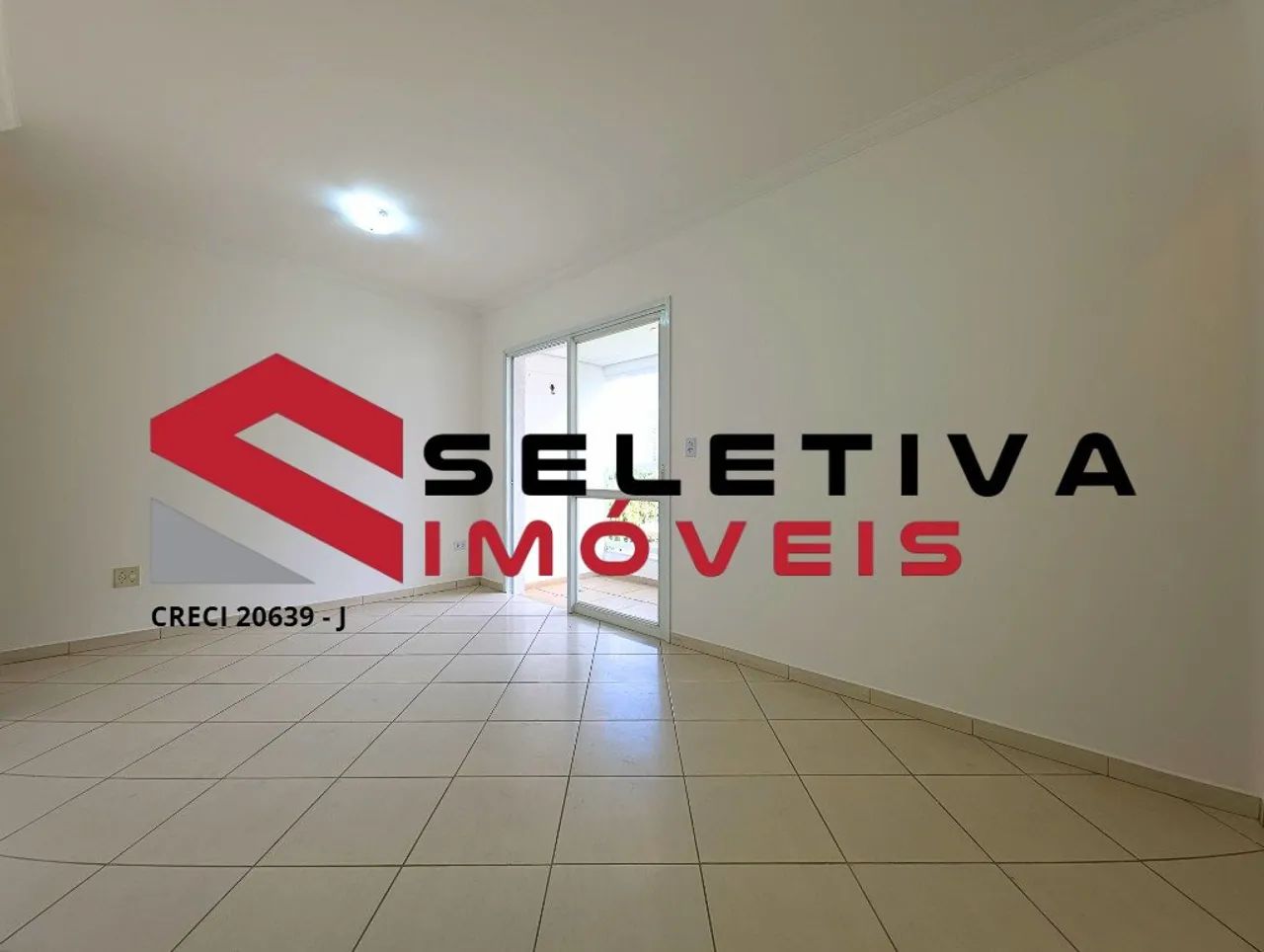 2 DORMITÓRIOS, 1 SUITE, 2 VAGAS E BEM LOCALIZADO! - Foto 2
